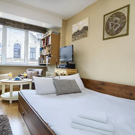 Old Town Studio In Stepono Str Apartamento